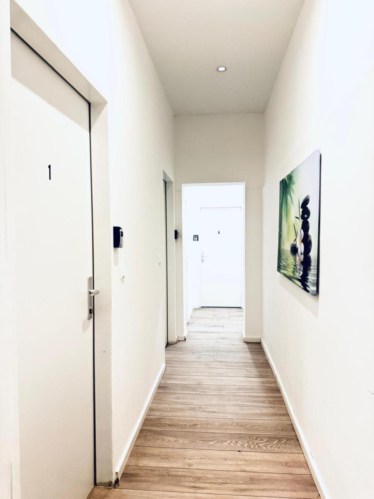 Elegant & 5br Shared In Appartamento Vienna