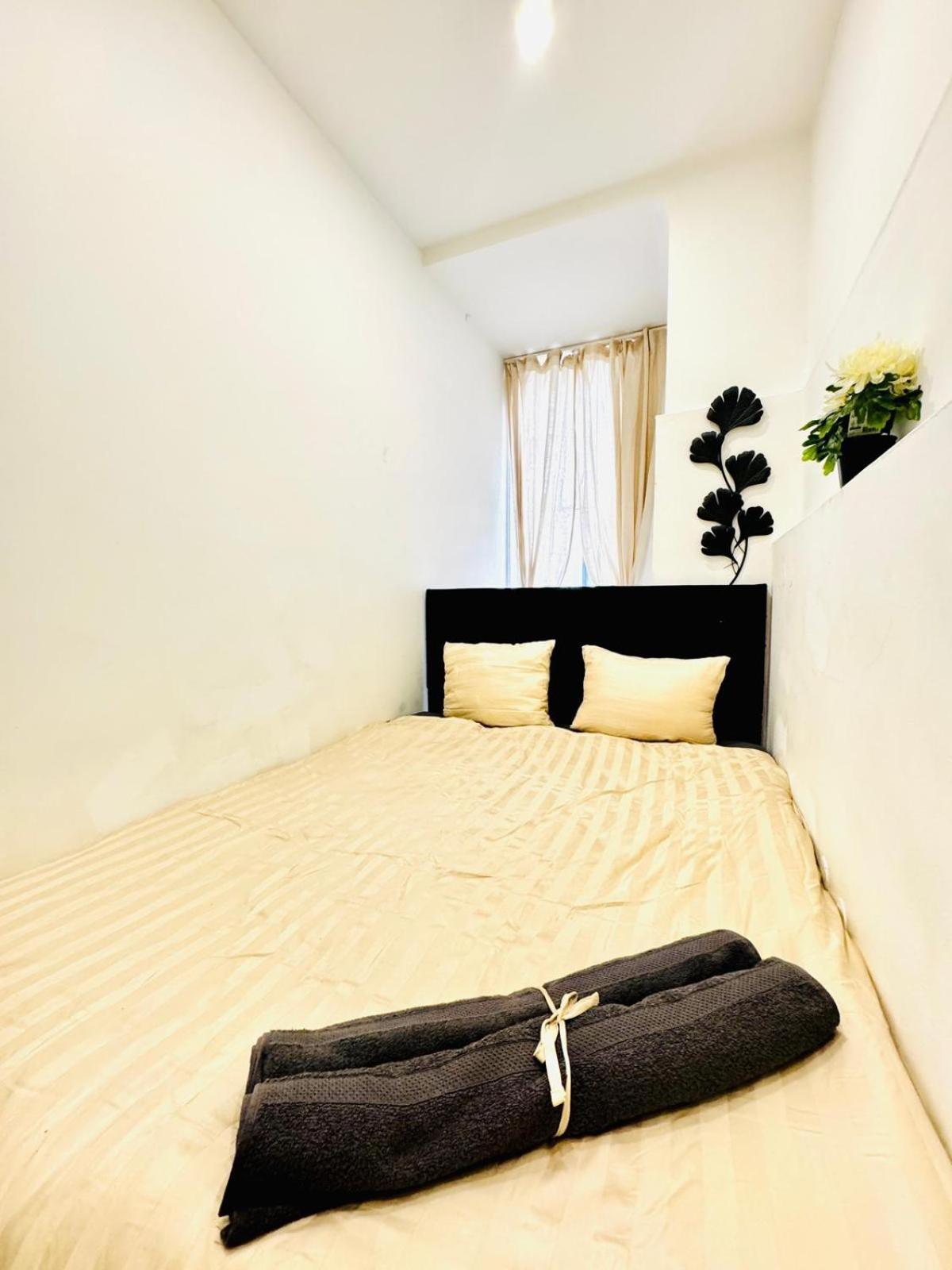 Appartamento Elegant & 5br Shared In Vienna